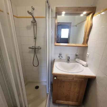 Les Alpages - 3 Pieces Pour 6 Personnes Mae-2263 *